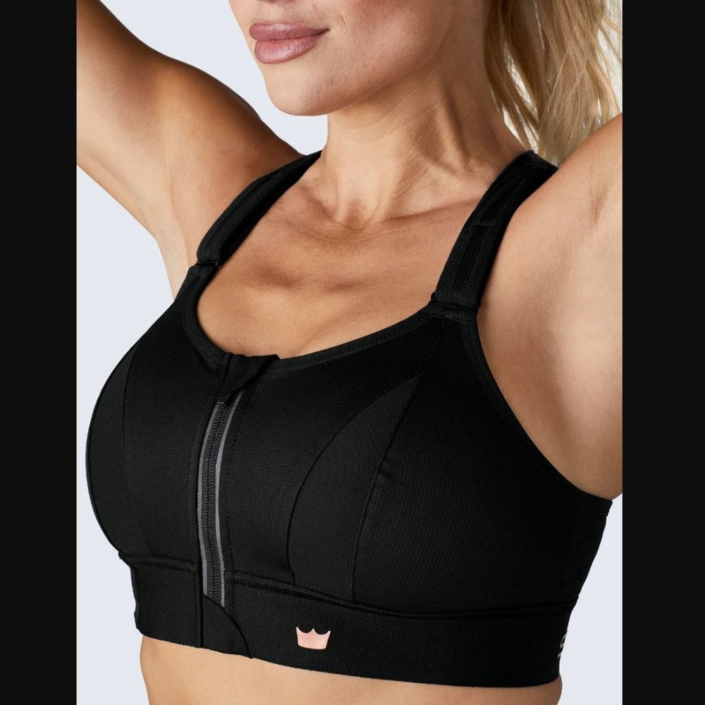 SHEFIT Ultimate Sports Bra